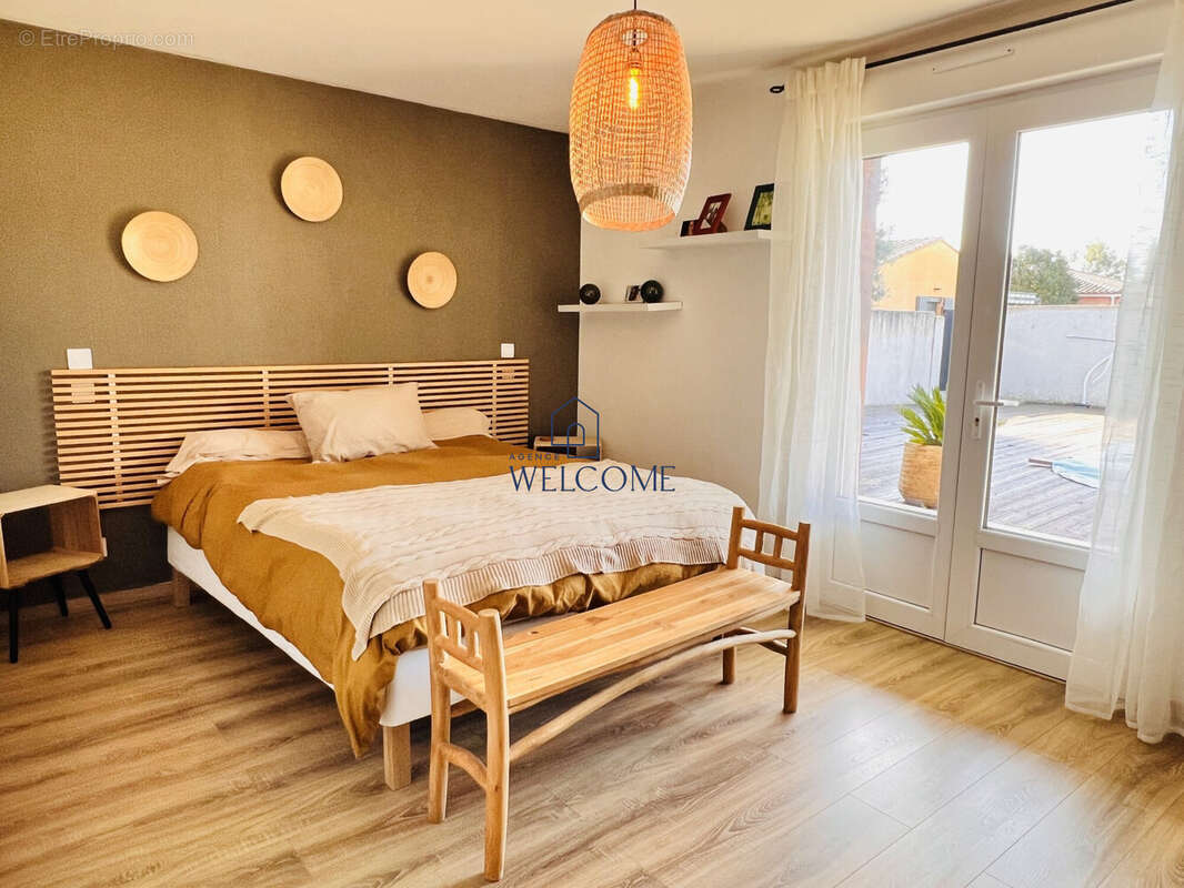 Maison 135 m² à Bagnols-Sur-Ceze  - photo 3