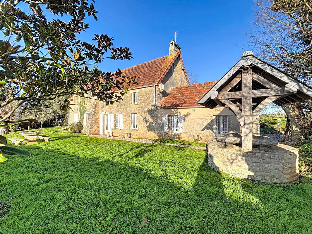 Maison à ISIGNY-SUR-MER