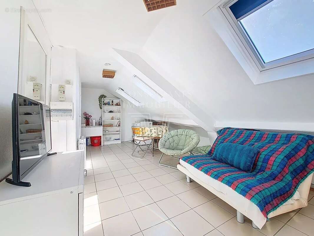 Appartement à PARIS-7E
