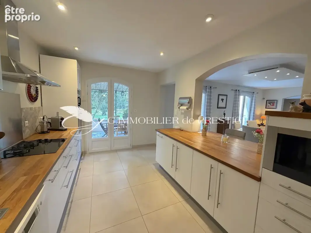 Une très belle villa dans un cadre enchanteur - photo 9