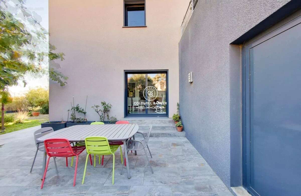 Maison à SAINT-CYPRIEN