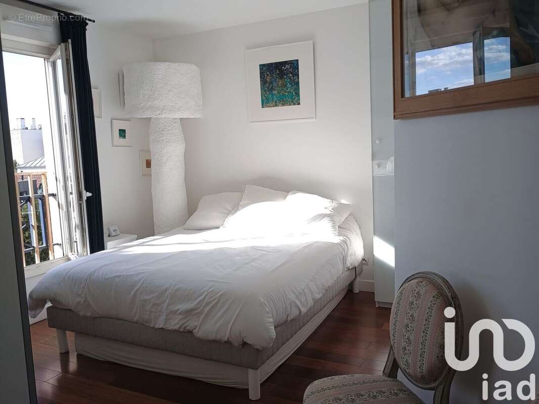 Photo 5 - Appartement à LA GARENNE-COLOMBES