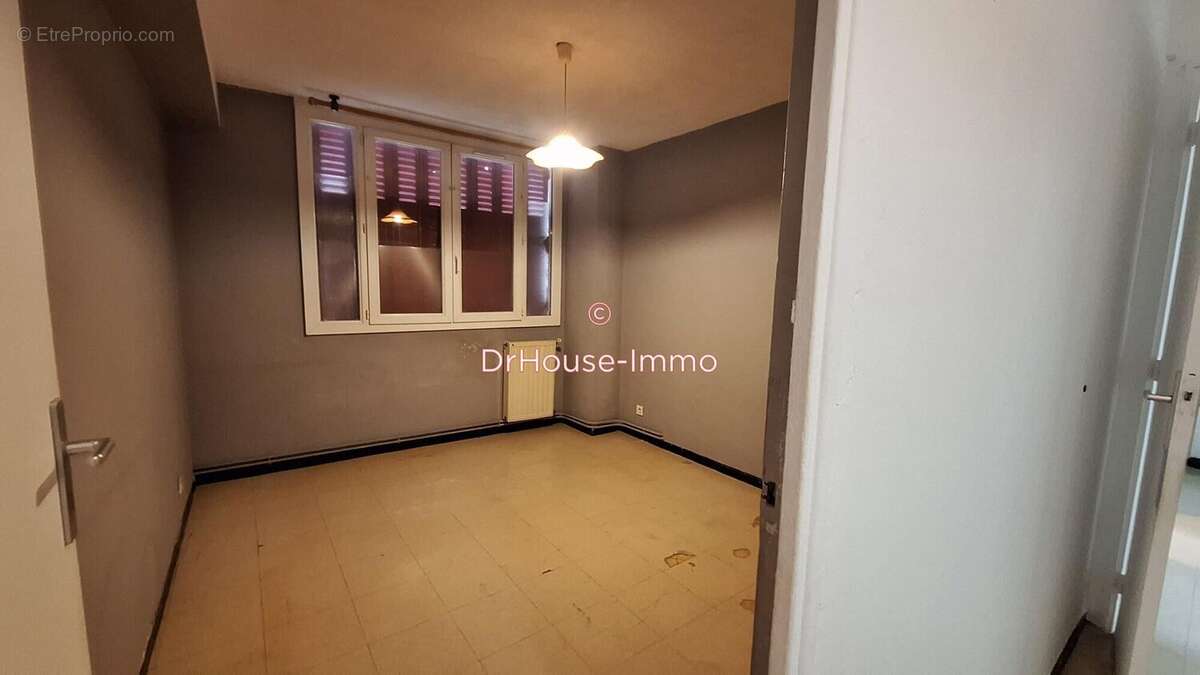 Appartement à MARSEILLE-14E