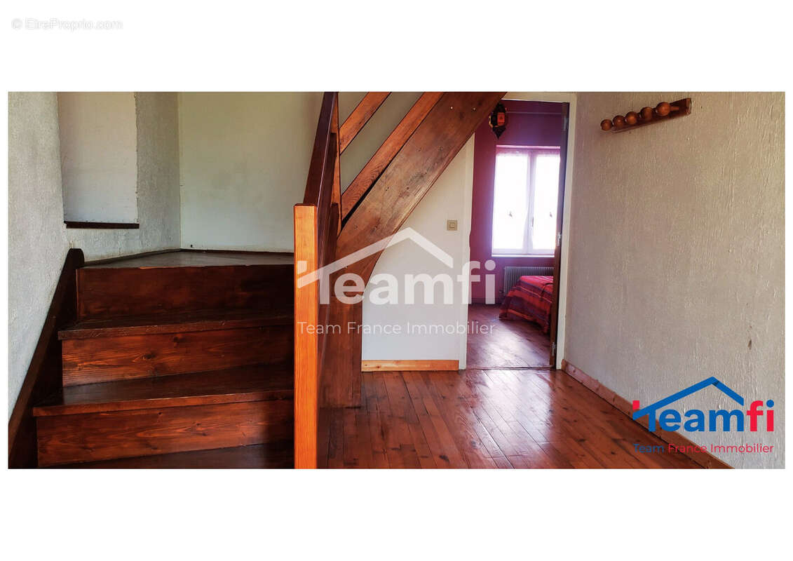 Maison à LA SEAUVE-SUR-SEMENE