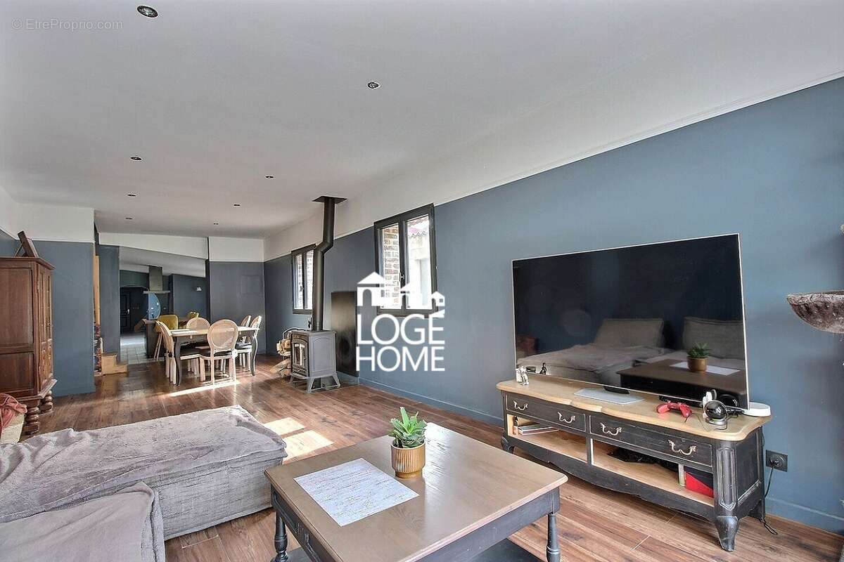 Salon - Maison à HENIN-BEAUMONT