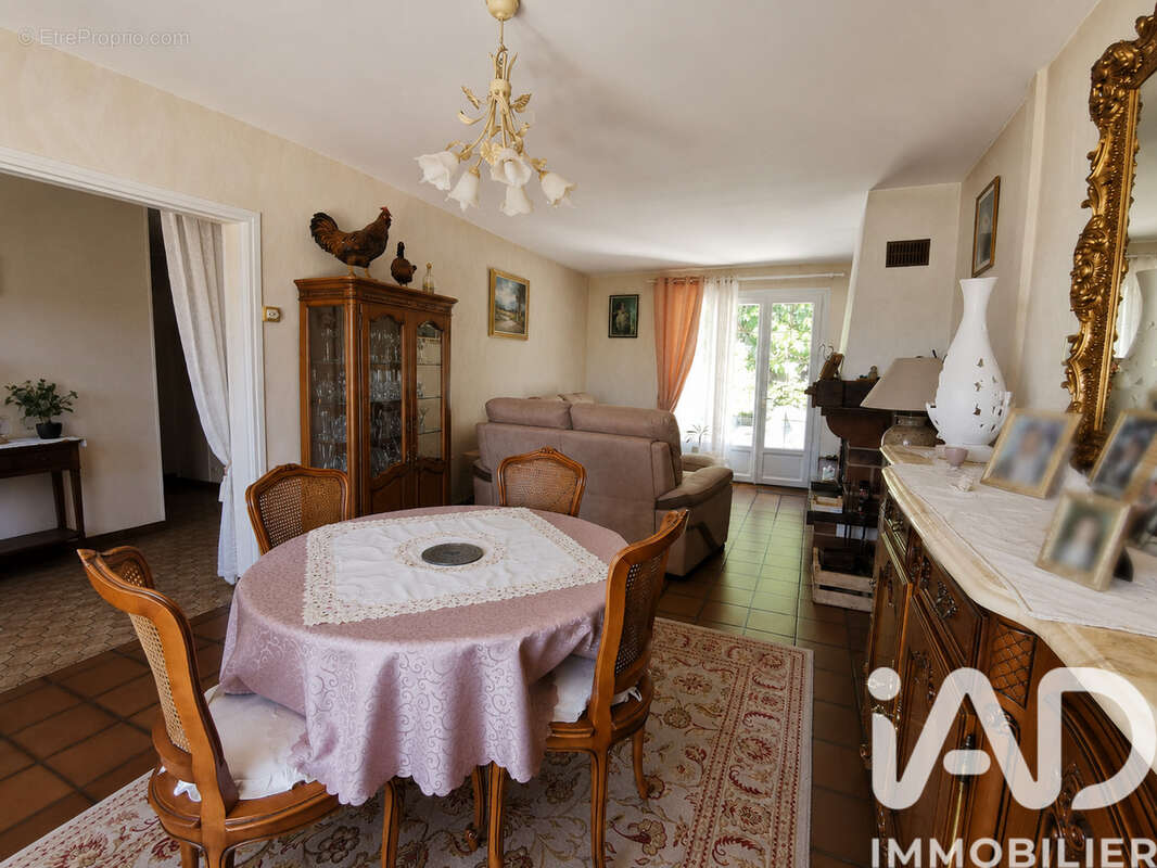 Photo 6 - Maison à LA CHAUSSEE-D'IVRY