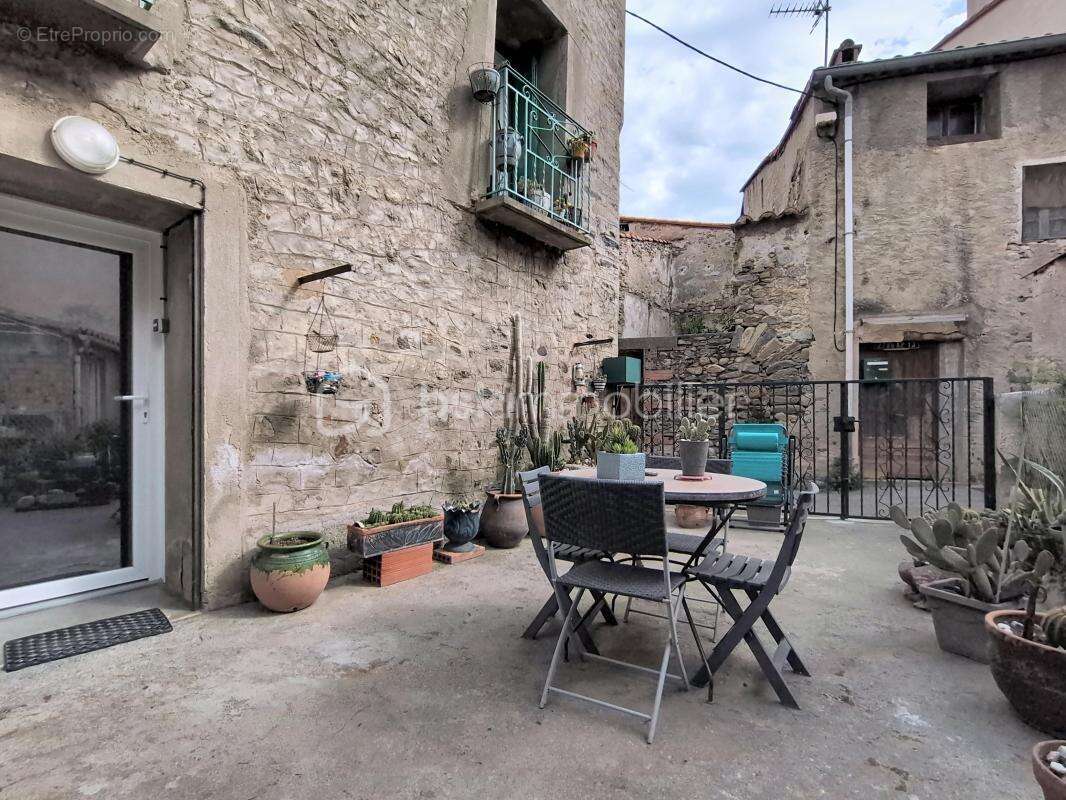 Maison à Vinça 97 m2, 5 pièces, 3 chambres - photo 3