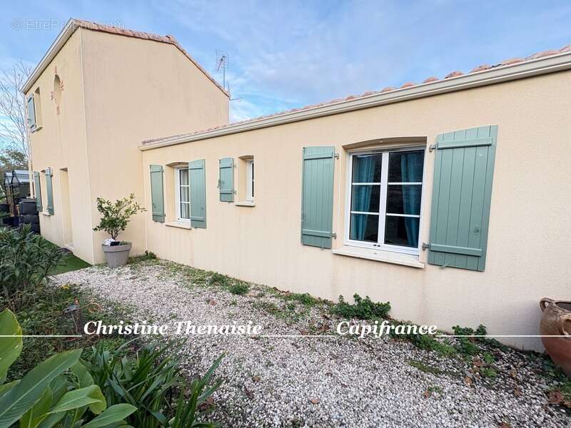 Maison à SALLERTAINE