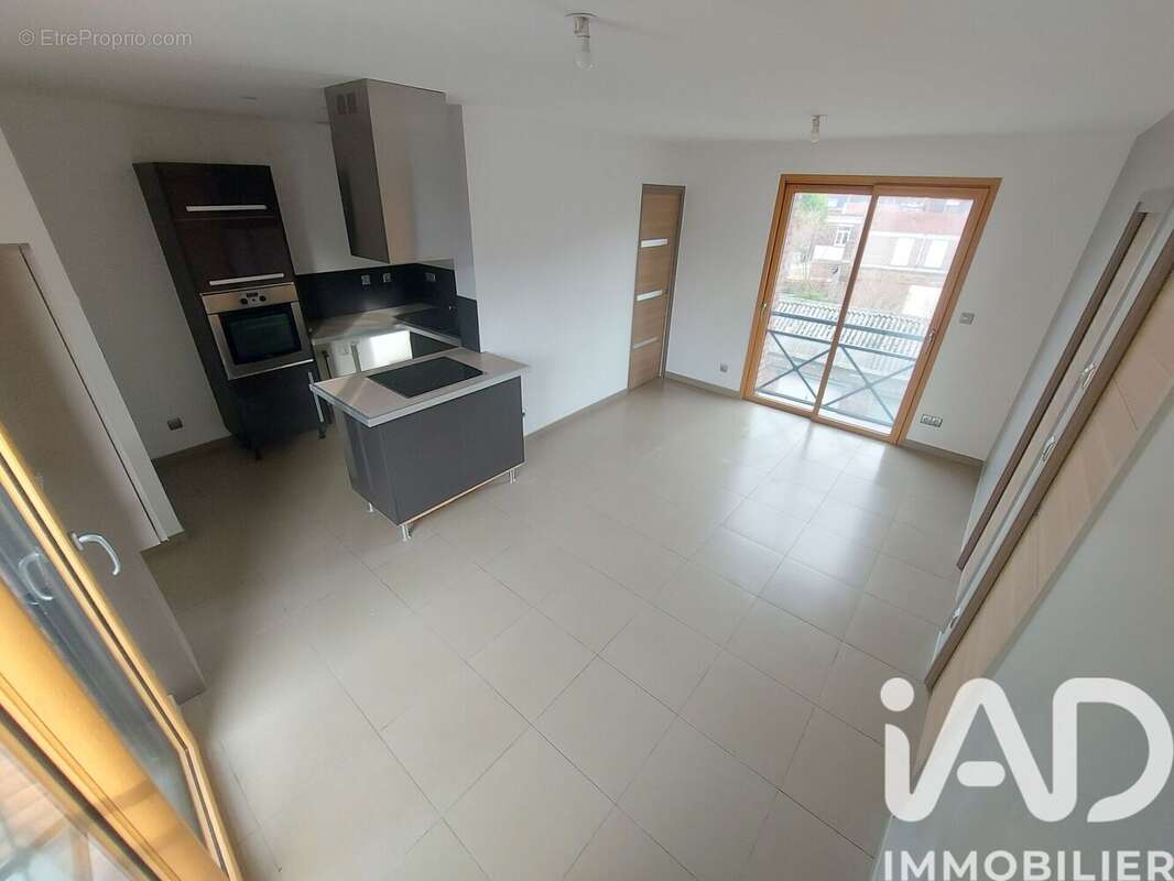 Appartement 43 m² à Croix  - photo 8