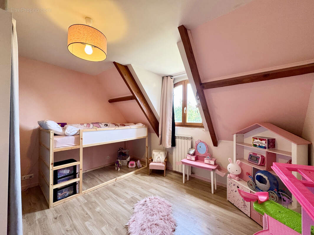 Maison à COULOMMIERS