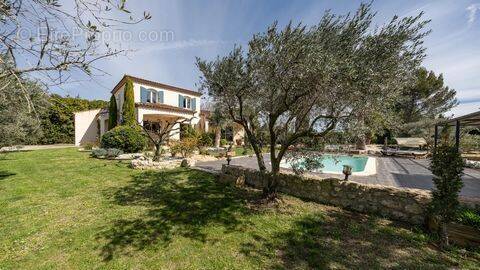Maison à MAUSSANE-LES-ALPILLES