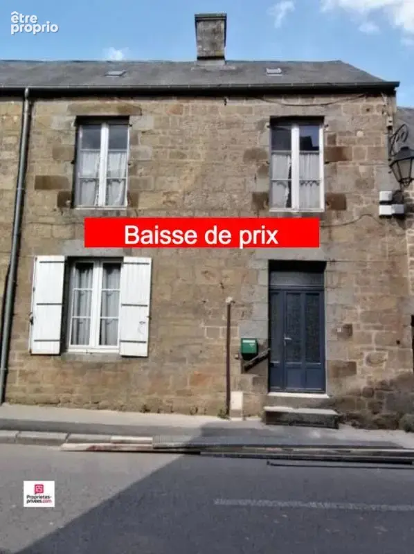 Maison à CARROUGES