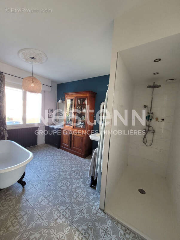 Maison Saint Nazaire 8 pièce(s) 173 m², maison familiale spacieuse avec 6 chambres et sous-sol total - photo 10