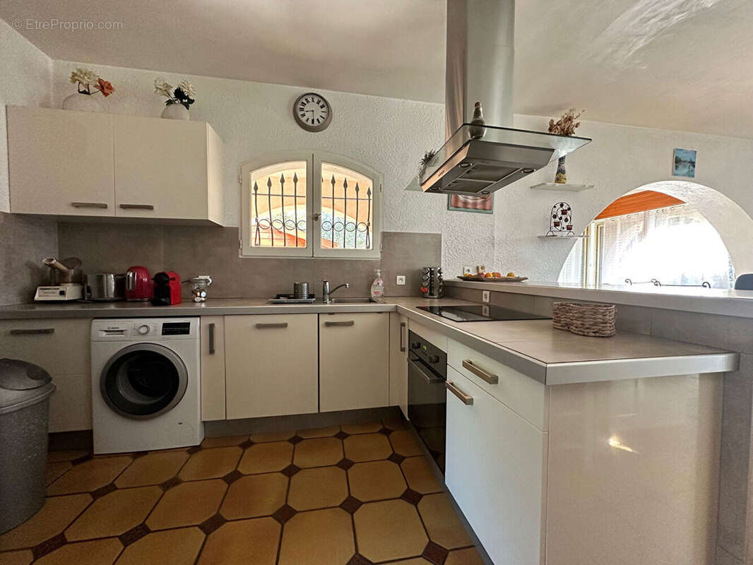 Maison à FREJUS