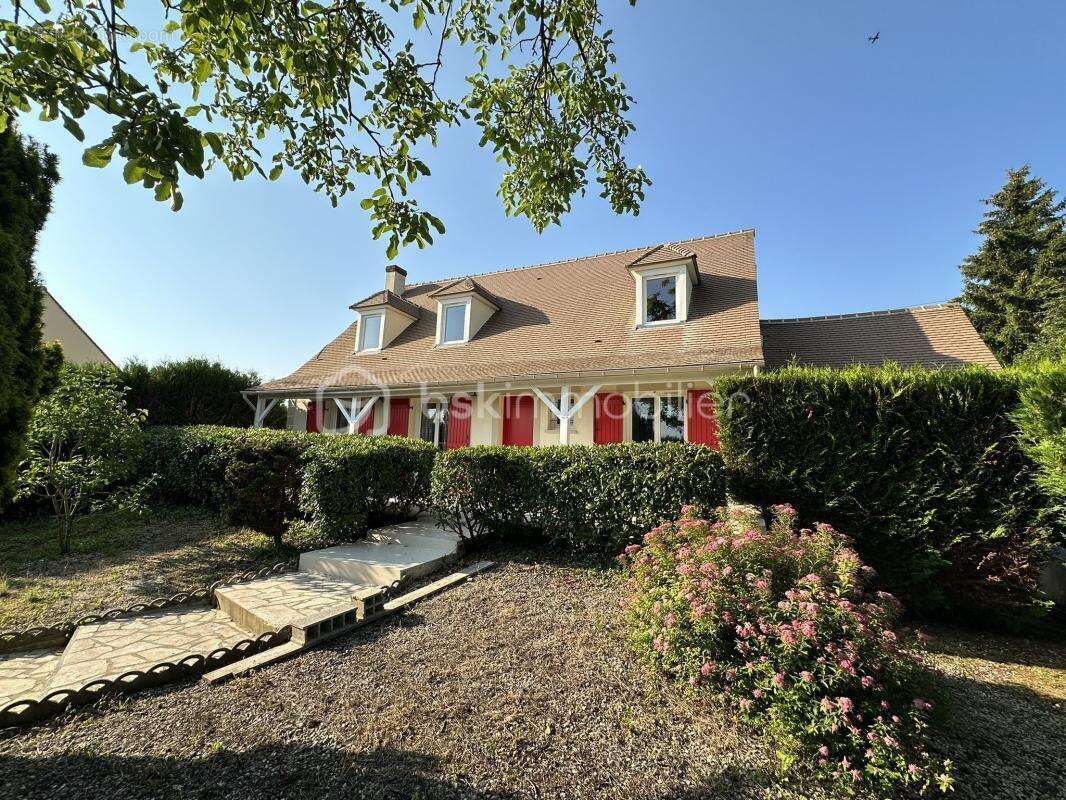 Maison à LA CHAPELLE-GAUTHIER