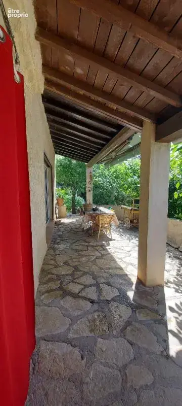 GARD. 30.NIMES. Quartier La Cigale. Belle maison de 119 m2 sur terrain arboré de 1250 m² avec piscine 10 X 6 ? Dépendance ? Capi - photo 5
