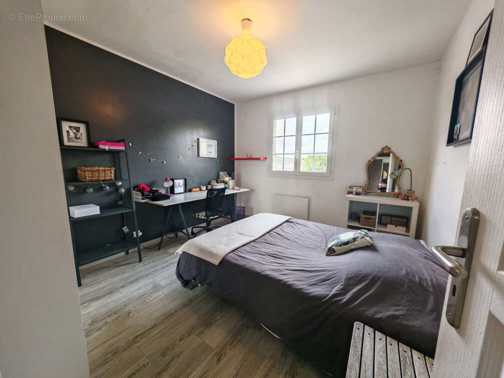 Maison à LAIZE-LA-VILLE