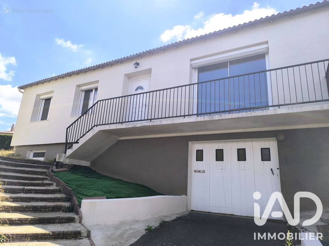 Photo 1 - Maison à CERIZAY