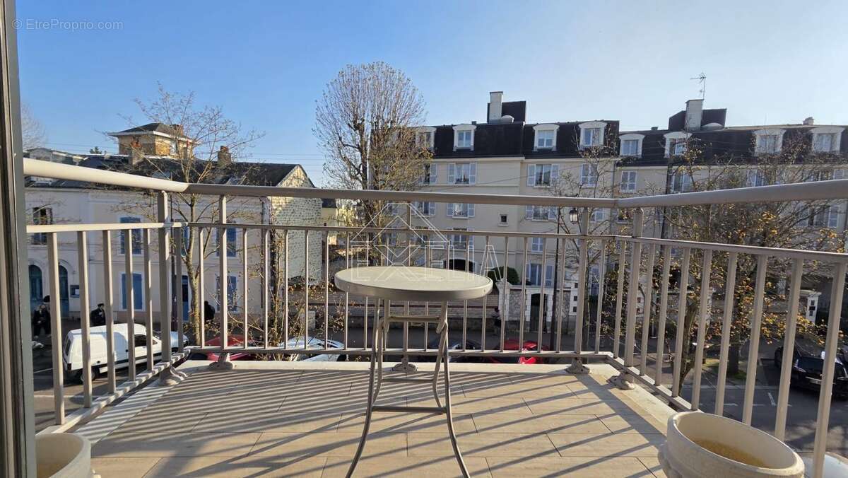 Appartement à MANTES-LA-JOLIE