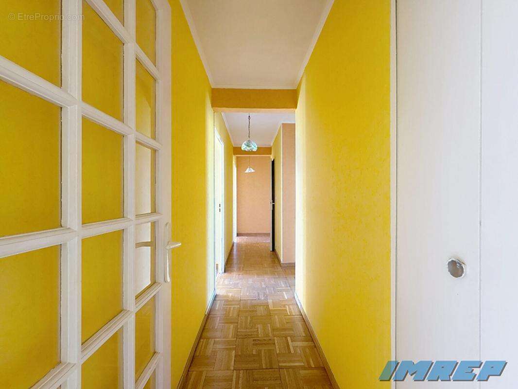 Appartement à MARSEILLE-10E