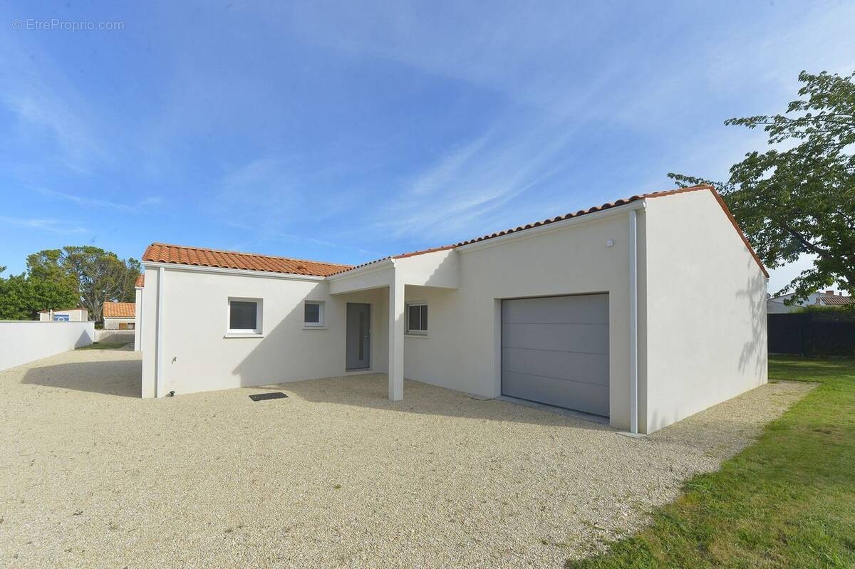 Maison à MESCHERS-SUR-GIRONDE