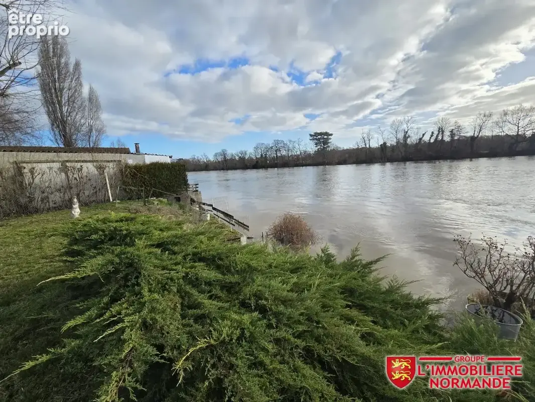 Maison à rénover totalement au bord de Seine - photo 1