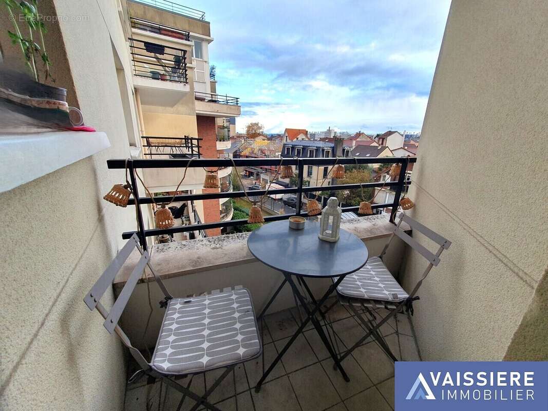 Appartement à SURESNES