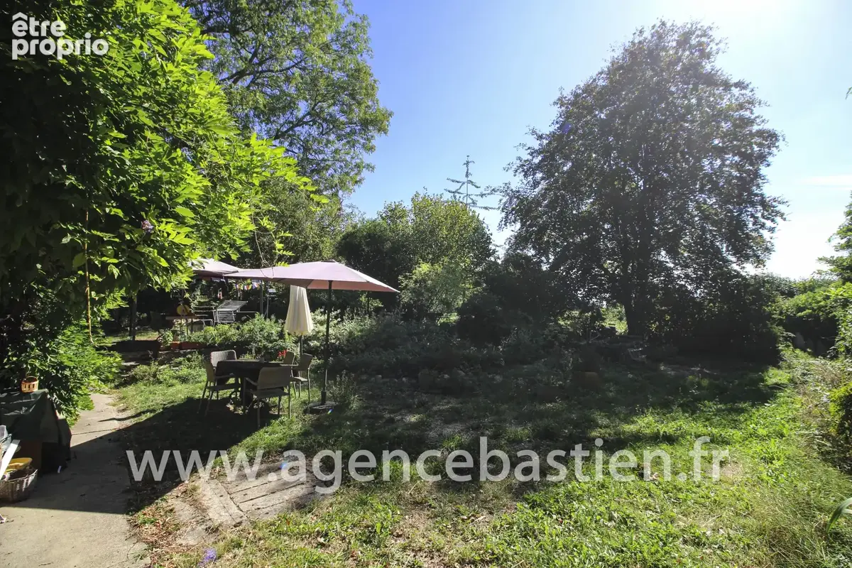 GEX   PITEGNY   Maison de caractère de 1840   150 m2 habitables   Terrain 1 067 m2   Gros potentiel - photo 2