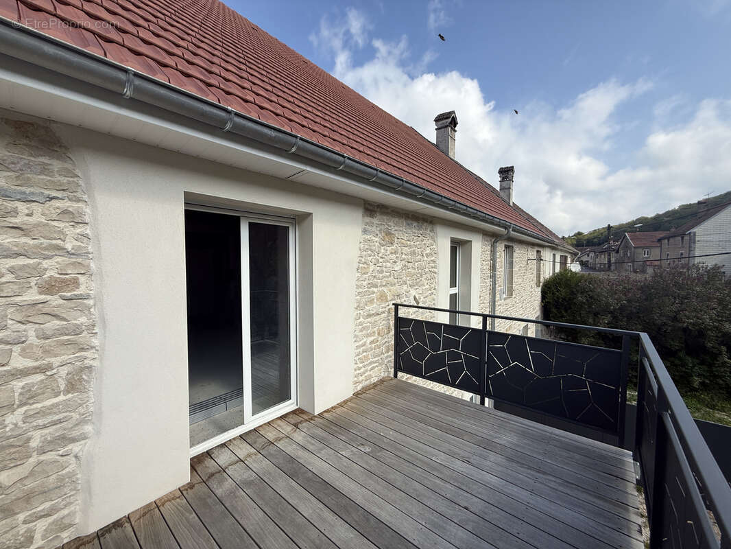 Appartement à AMAGNEY