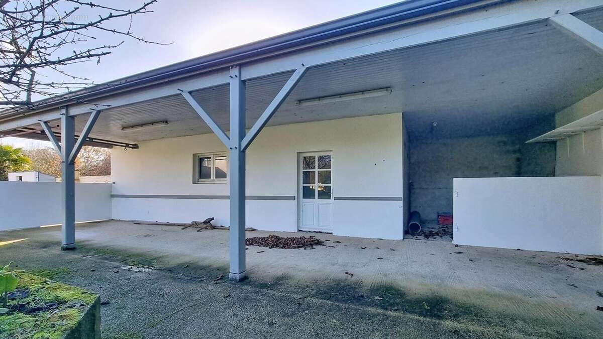 Photo 2 - Terrain à SAINTE-FLAIVE-DES-LOUPS