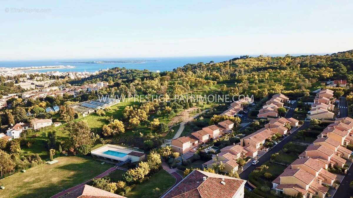 Maison à CANNES