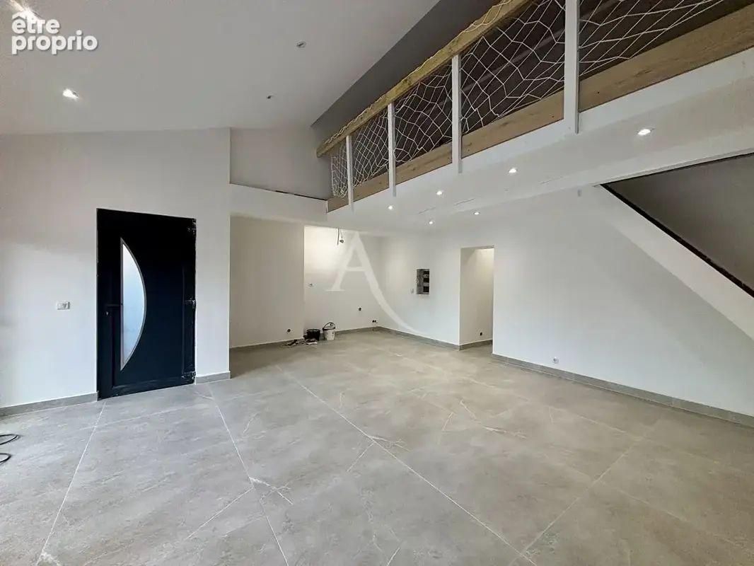 Villa t3/4 rénovée avec jardin proche centre - photo 4