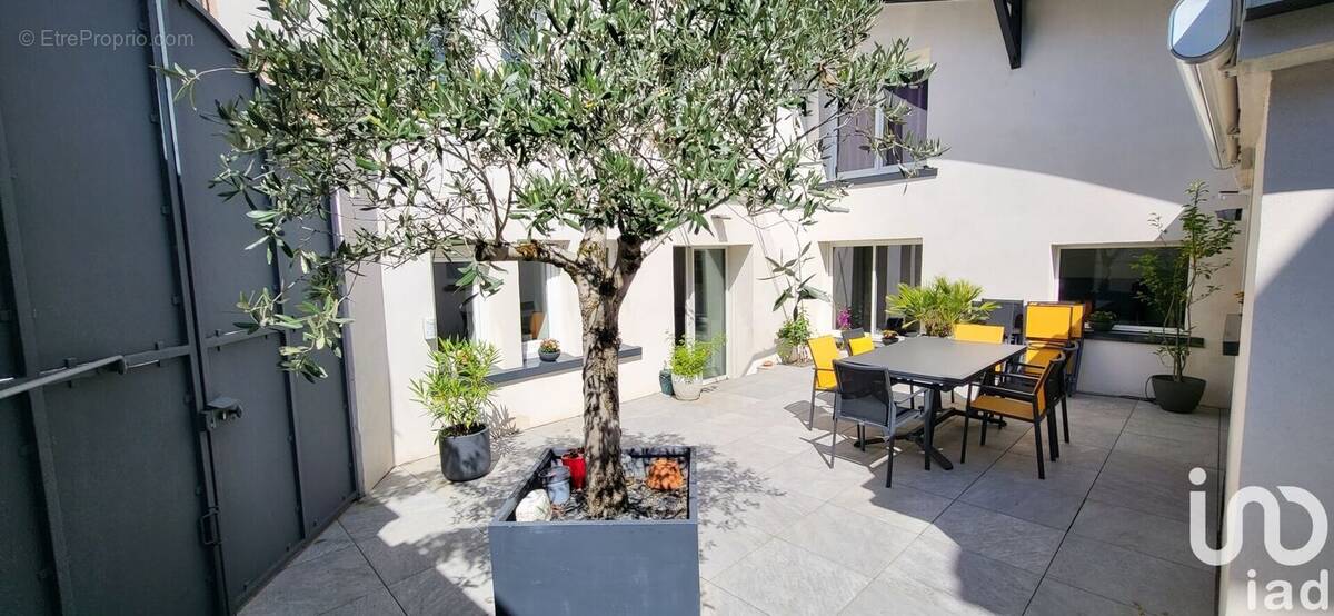 Photo 1 - Maison à BRIGNAIS