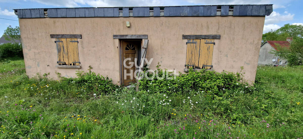 Maison à SAINT-SAUVEUR-LENDELIN