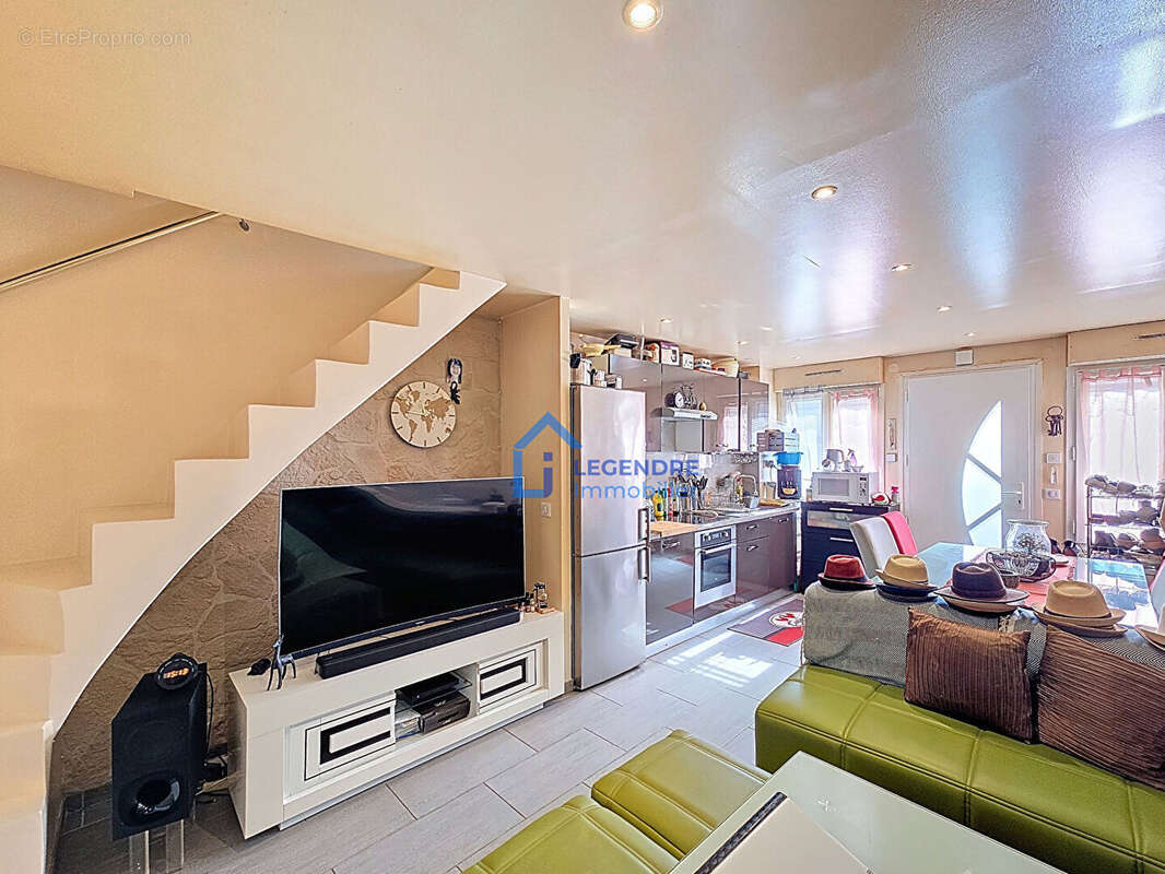 Maison à PIERRELAYE