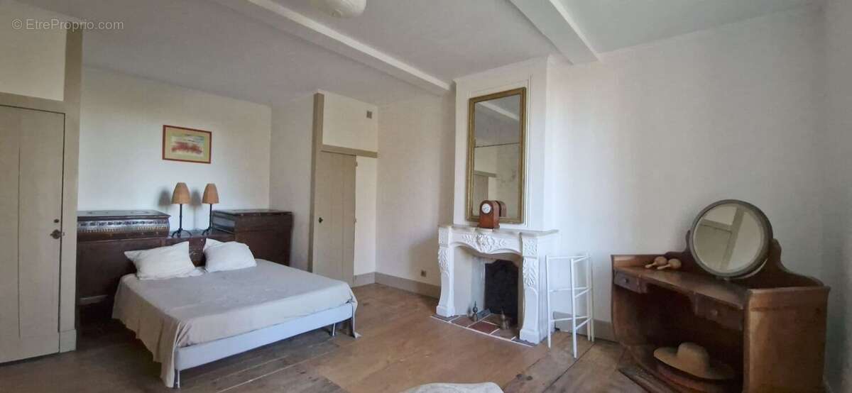 20251208160018 - Maison à AURIGNAC