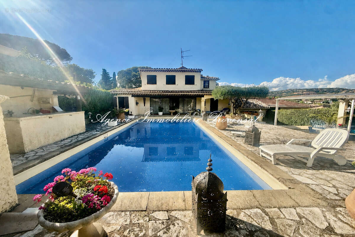 Maison à SAINTE-MAXIME