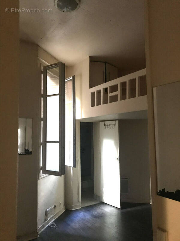 Appartement à CLICHY