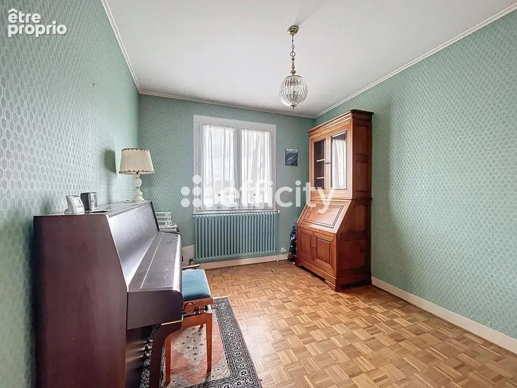Maison 6 pièces 163 m² à vendre à Chambray-Les-Tours (37170) - photo 12