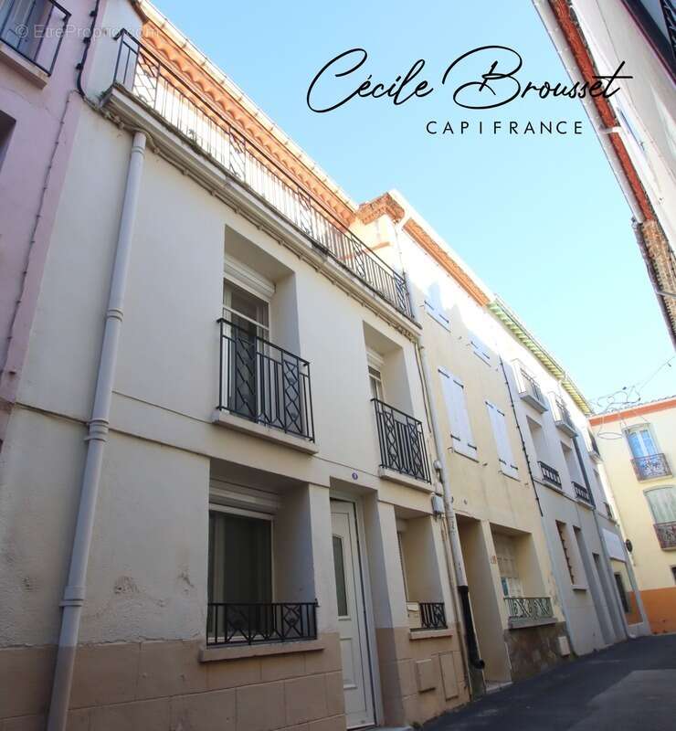 Maison à SAINT-LAURENT-DE-CERDANS