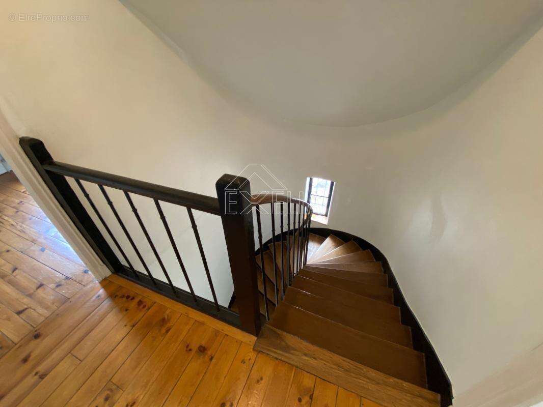 Appartement à ROSNY-SUR-SEINE