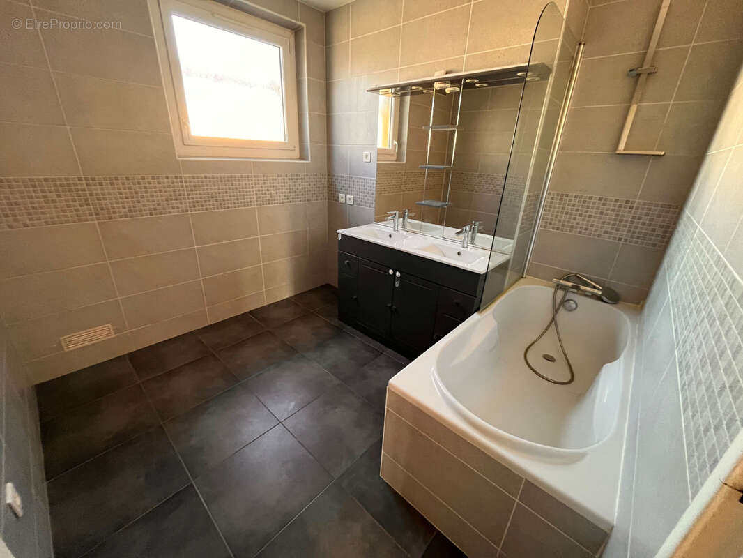 Appartement à MONTESSON