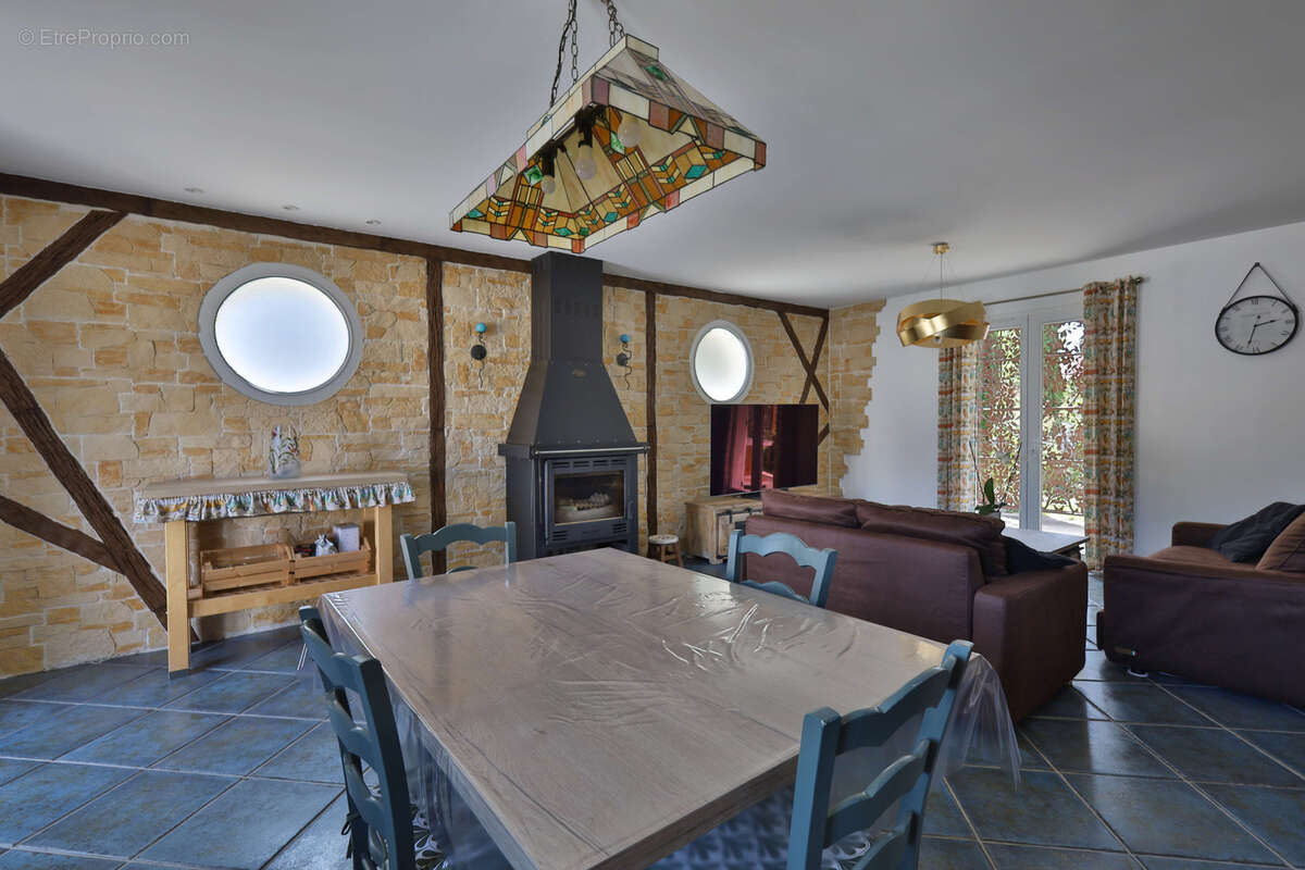 Maison Type 3 - 105m2 habitables  dont un studio de 30m2 - Terrain 1103 m2 - photo 10