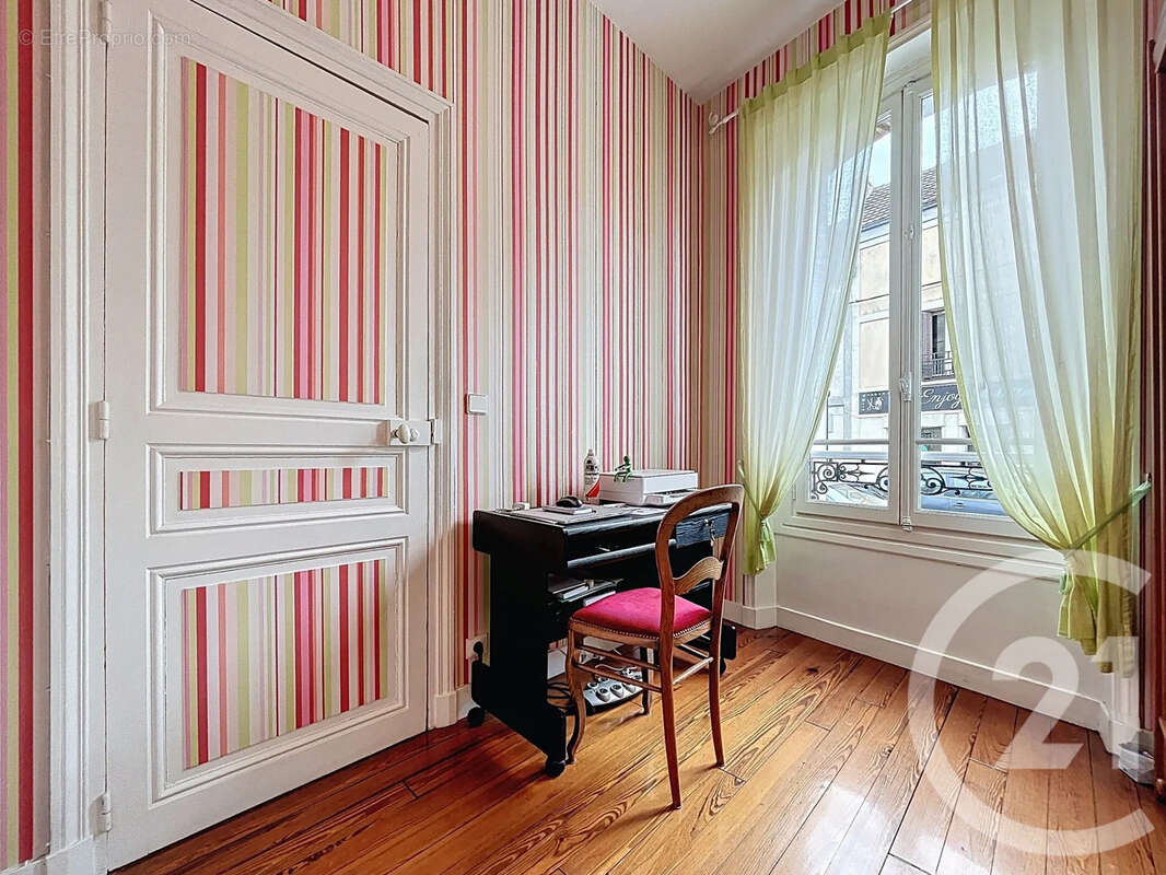 Maison à NANGIS