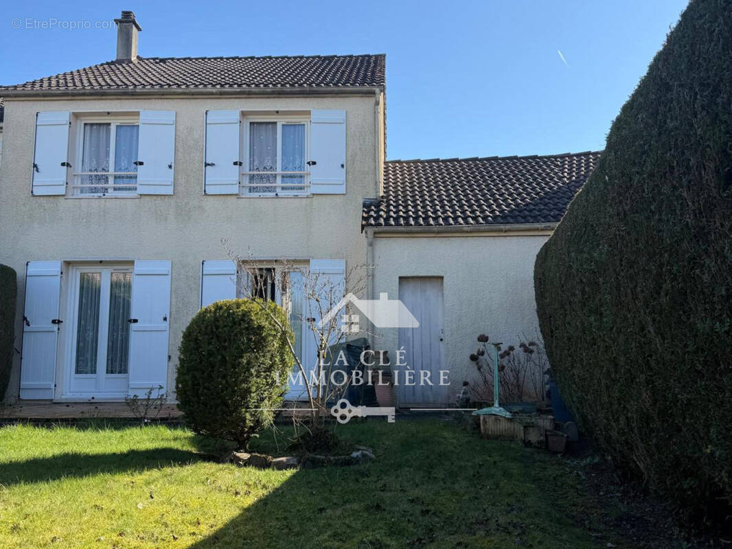 Maison à LAGNY-LE-SEC