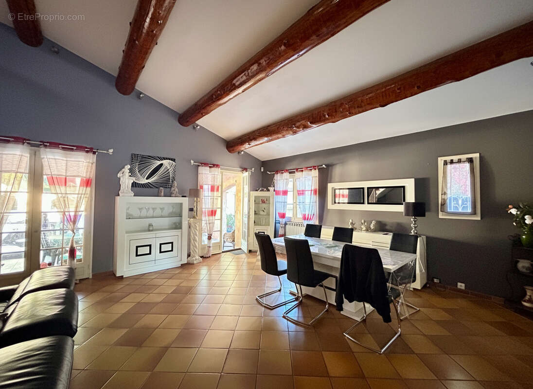 Maison à SEPTEMES-LES-VALLONS