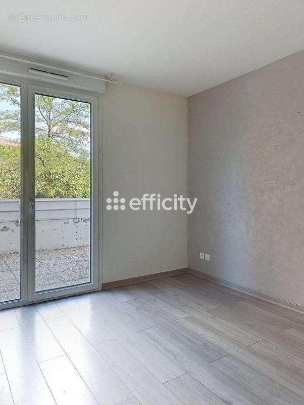 Appartement - photo 11