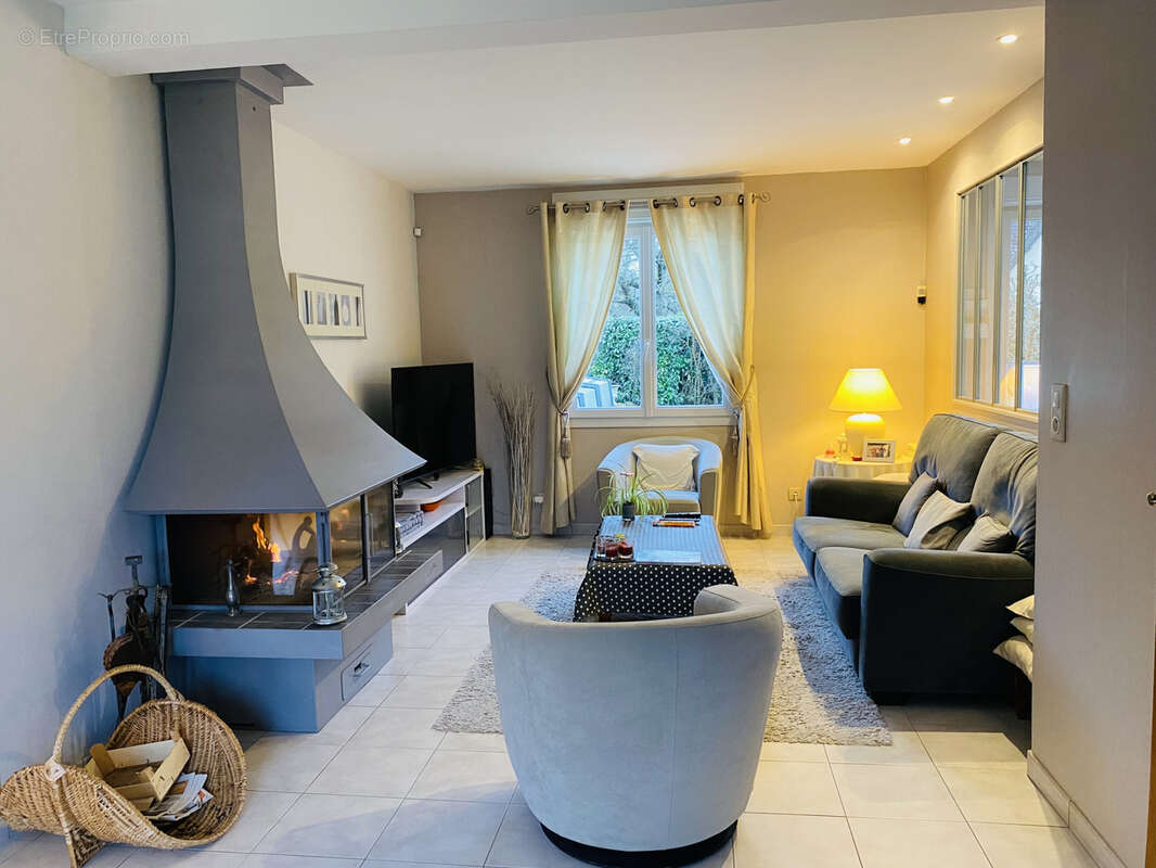 Maison à MONTFORT-L'AMAURY