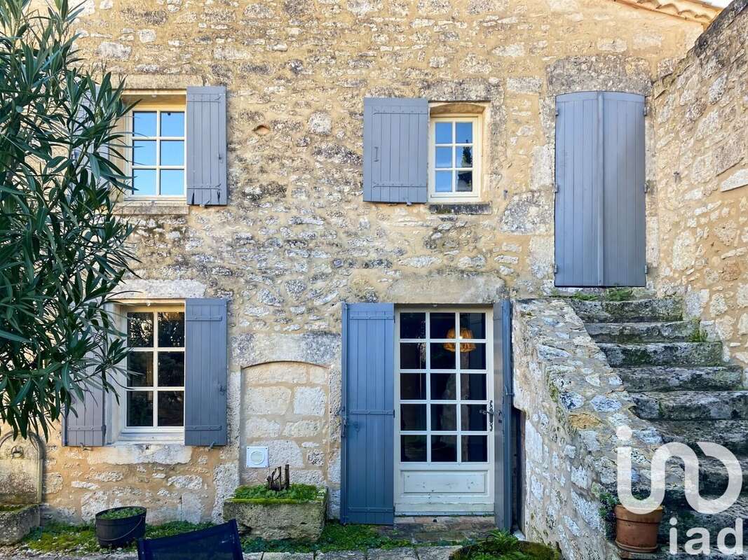 Photo 2 - Maison à MONTPEYROUX