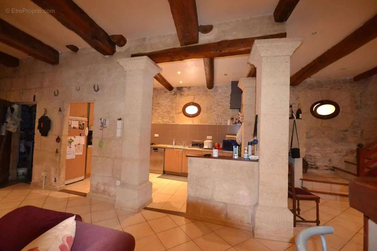 Maison à SAINT-BONNET-DU-GARD